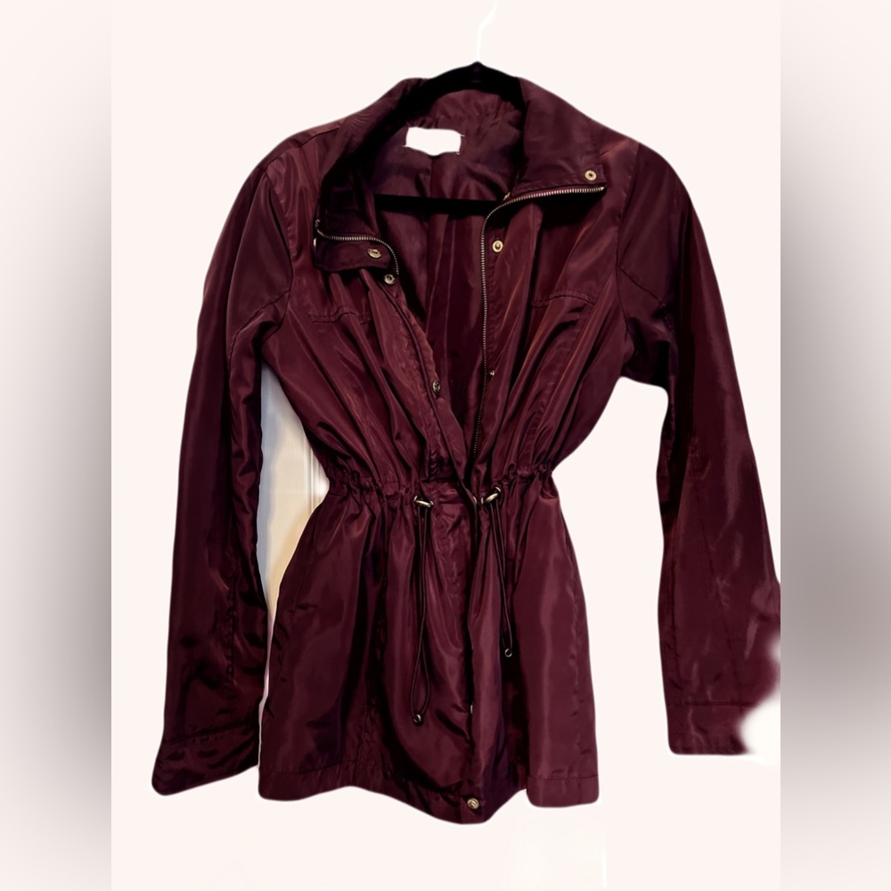Sleek burgundy fall jacket